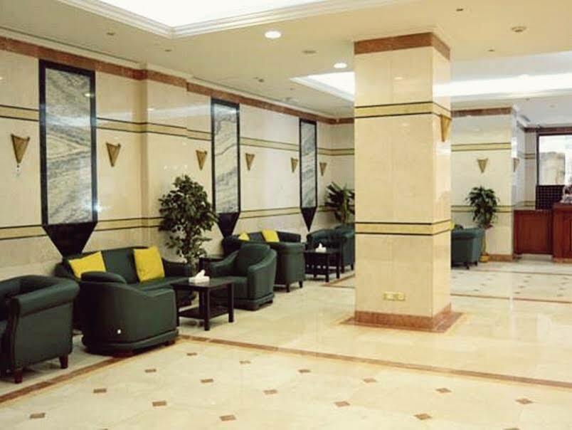 Al Eiman Al Qibla Hotel Medina Exteriör bild